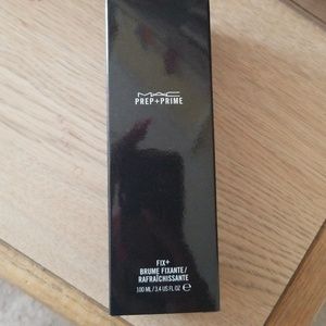 MAC prep and prime Fix+